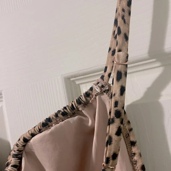 Leopard Print 1 Piece Swimsuit - Picture 5 of 6